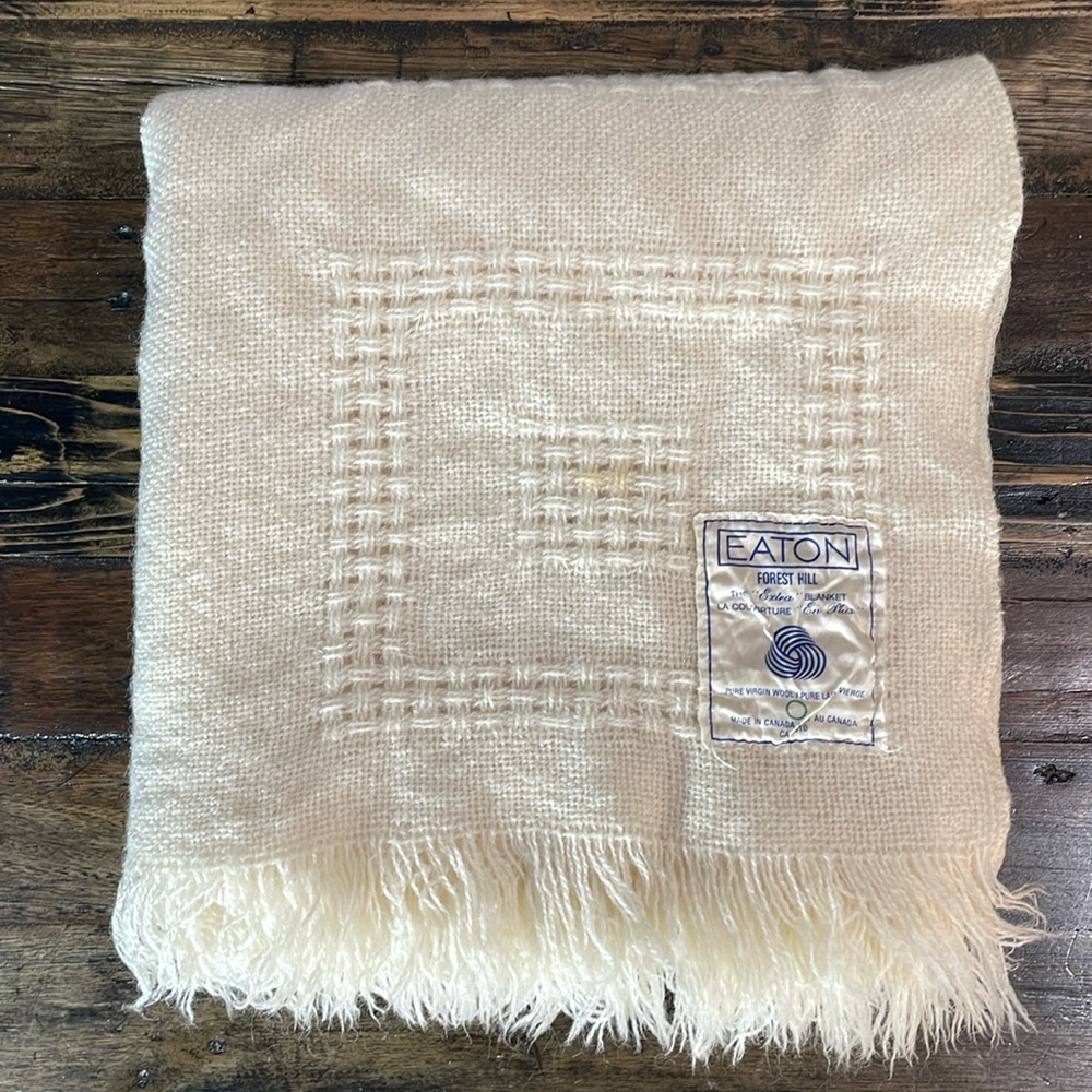 Eaton Forest Hill pure virgin wool made in Canada